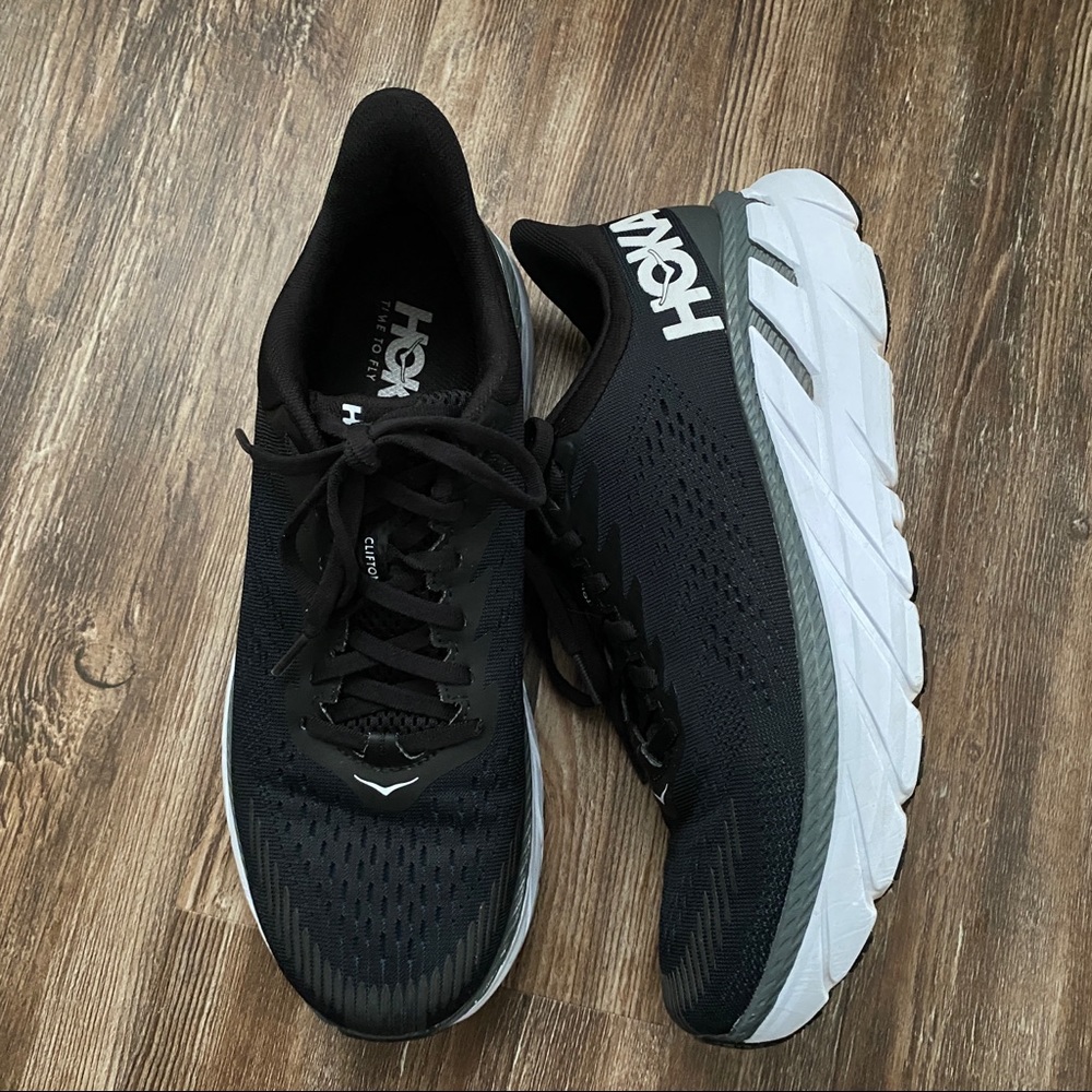 Hoka Clifton 7